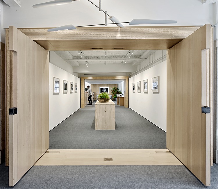 250 West 57th Street - entry gallery
