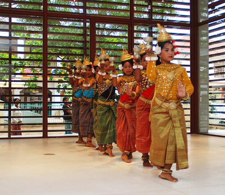 Friends Center at Angkor Hospital for Children - performance